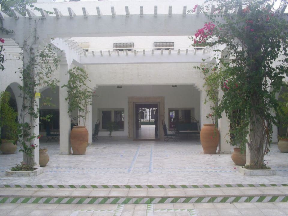 Eingang Movie Gate Miramar