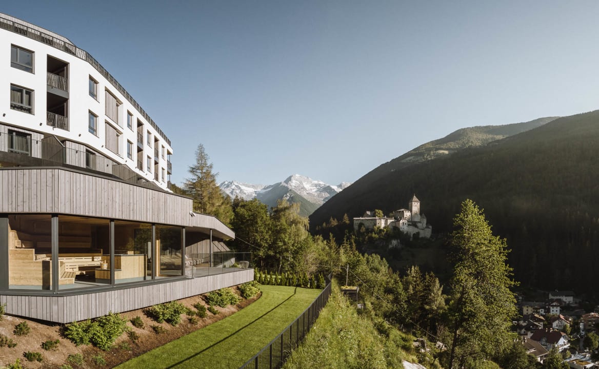 Außenansicht AhriaPura Apartments