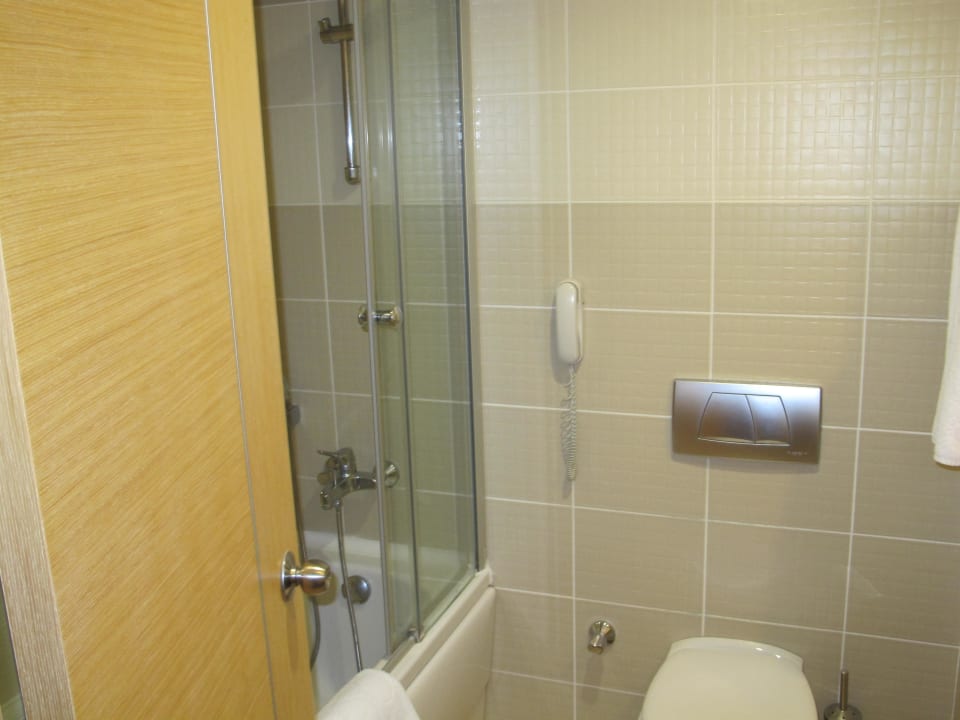 Zimmer mit Bad Sunis Kumköy Beach Resort Hotel & Spa