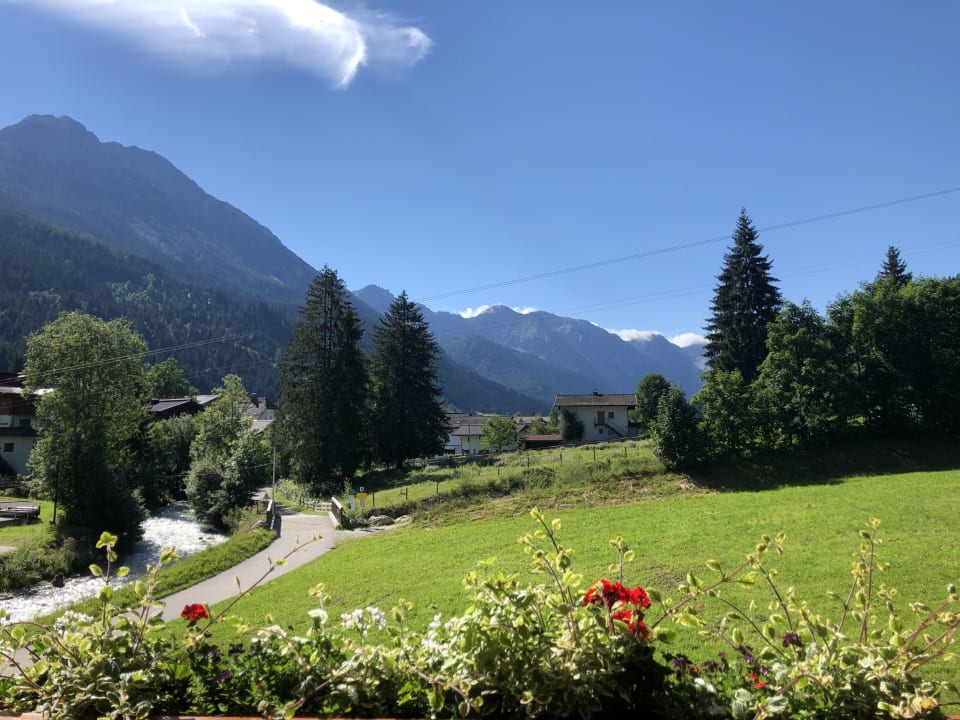 Ausblick Appartementhaus Elmo