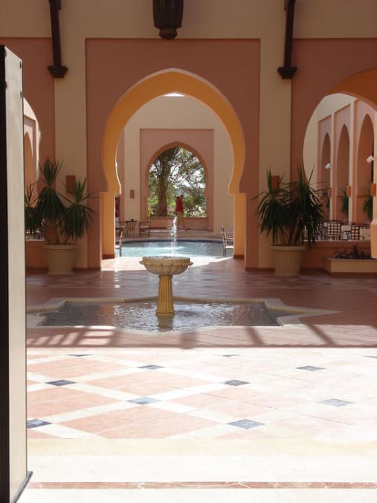 Eingangsbereich Steigenberger Coraya Beach - Adults only