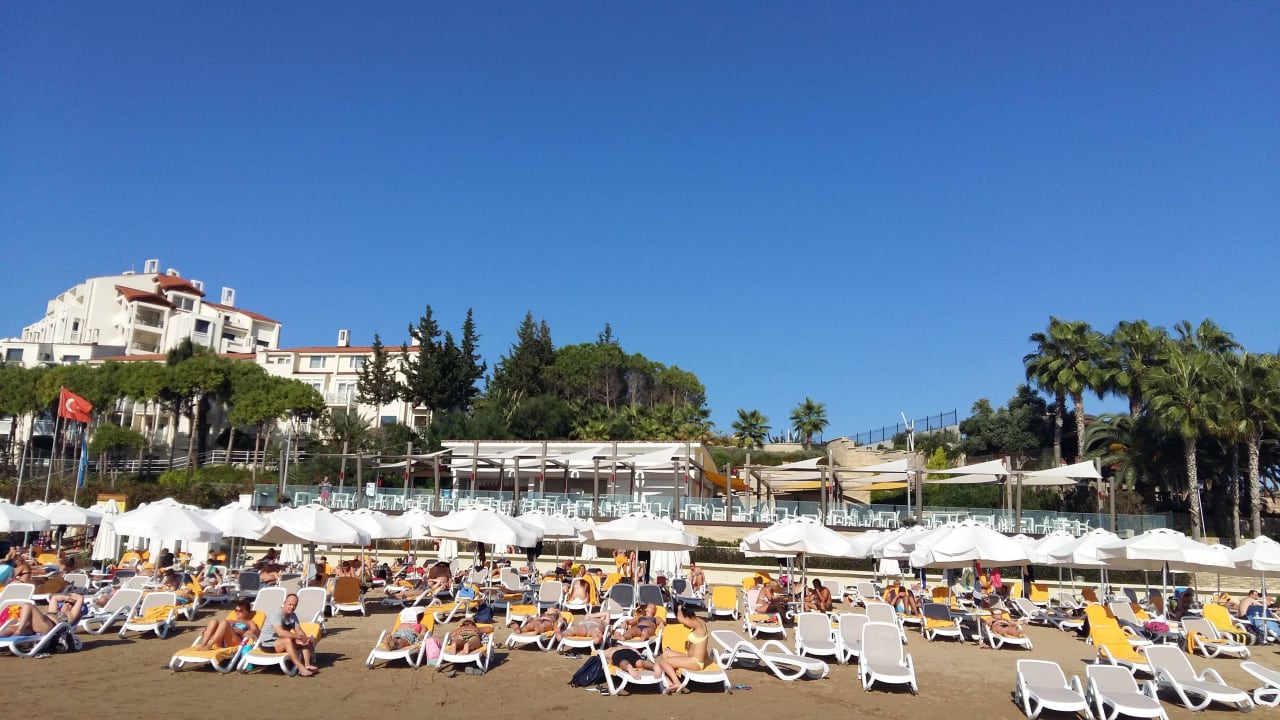 Strandabschnitt The Sense Deluxe Hotel