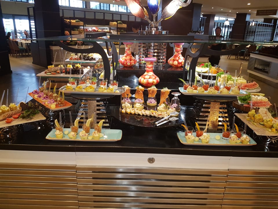 Gastro Limak Lara Deluxe Hotel & Resort