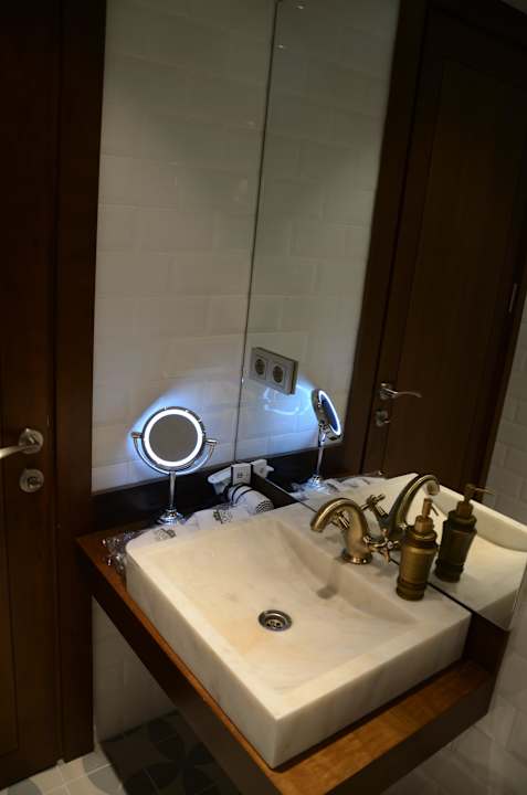 The bathroom  Konak Suites