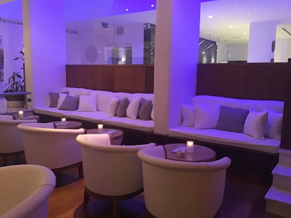 Lobby Hotel Grecian Sands