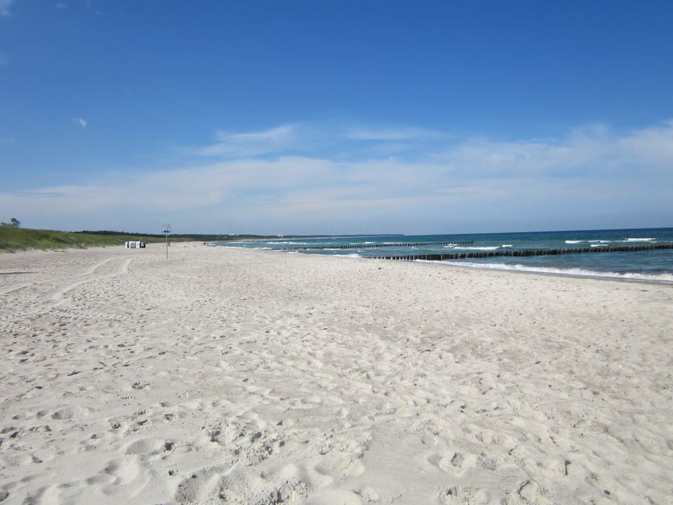 Wunderschöner ruhiger Strandbereich Ostseehotel Dierhagen