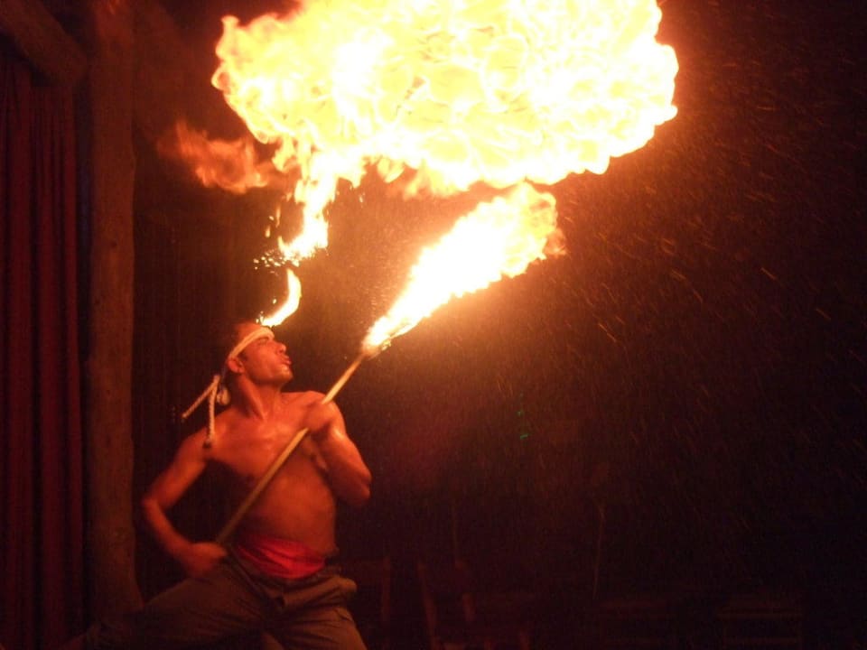 Animation Abends HL Miraflor Suites Hotel