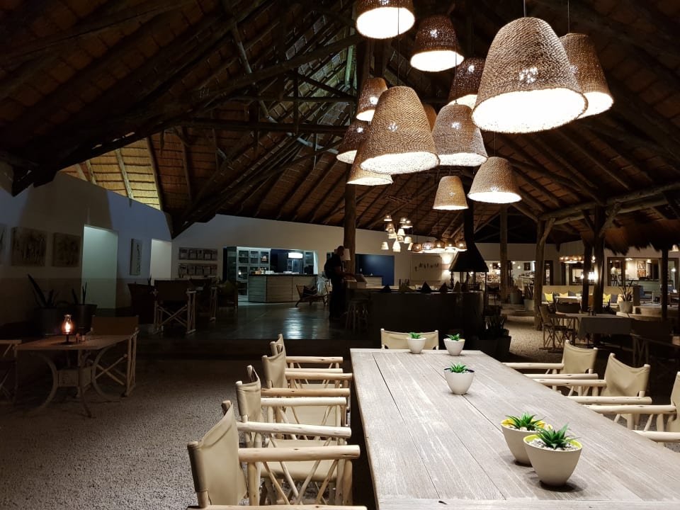 Gastro Mushara Bush Camp