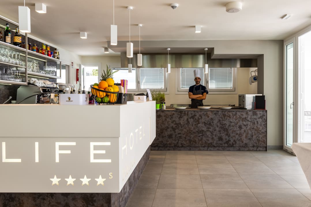 Gastro Life Hotel