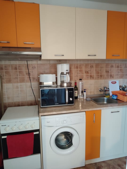 Zimmer Hospital View Apartment