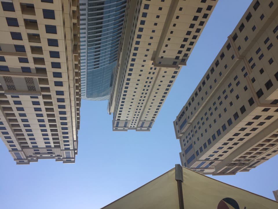 Pool Delta Hotels by Marriott Jumeirah Beach