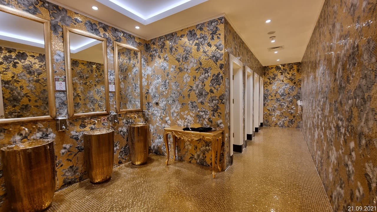 Sonstiges Azura Deluxe Resort & Spa Hotel