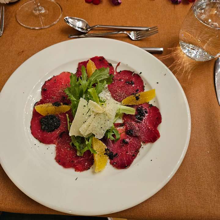 Strand Arum Barut Collection