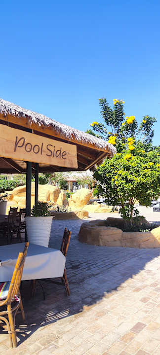 Pool Lotus Bay Beach Resort