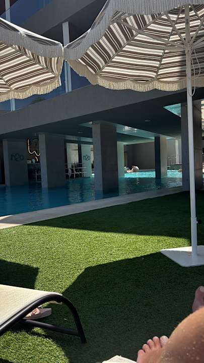 Pool Harmony Boutique Resort