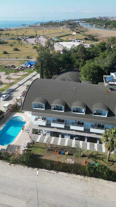 Außenansicht Prenses Sealine Beach Hotel