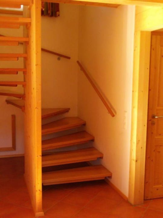 Treppenaufgang Alpendorf Dachstein West by ALPS RESORTS