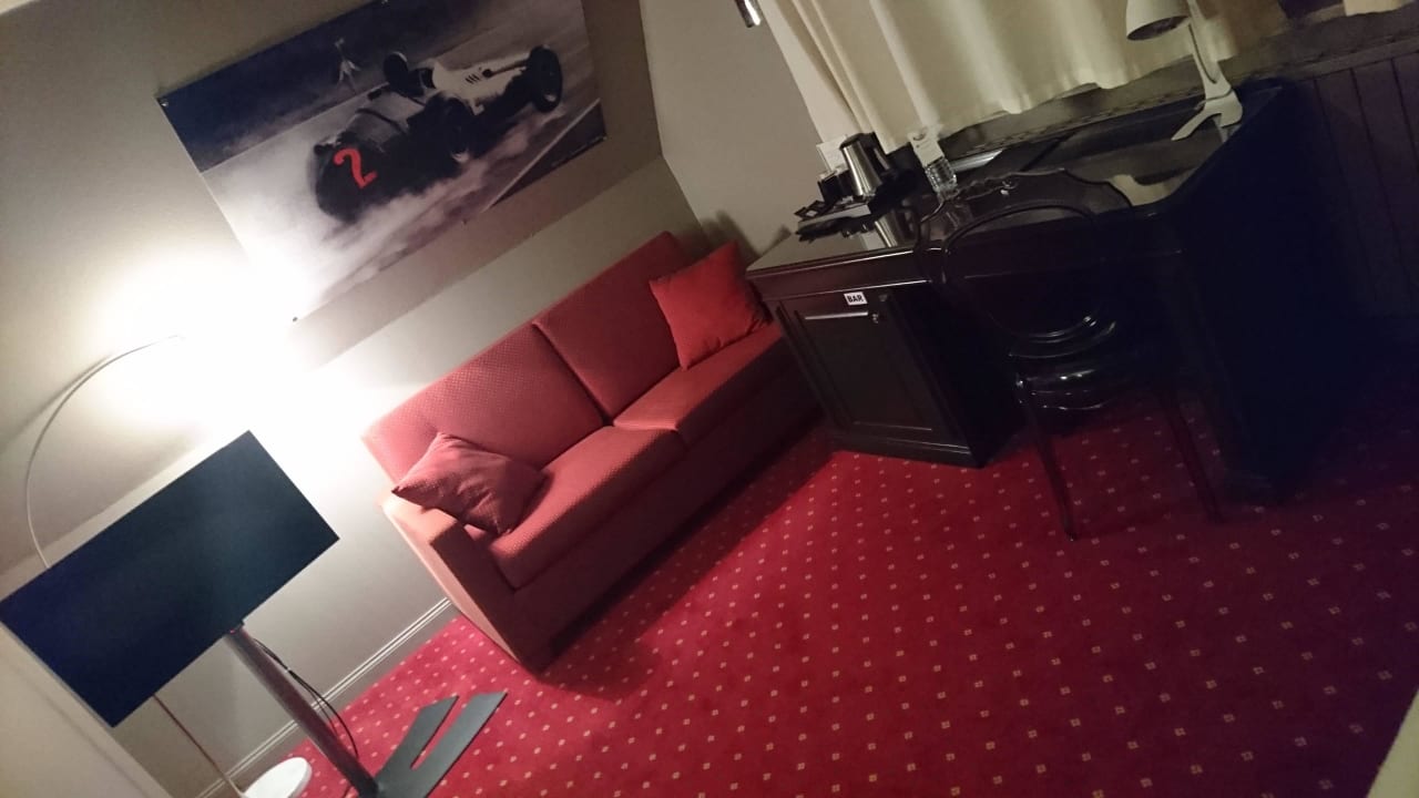 Blick vom Bett Best Western Hotel Au Cheval Blanc Mulhouse Nord