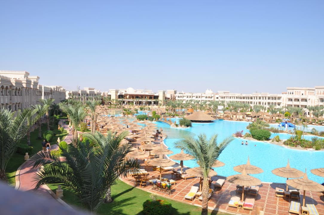 Poolanlage Pickalbatros Palace Resort