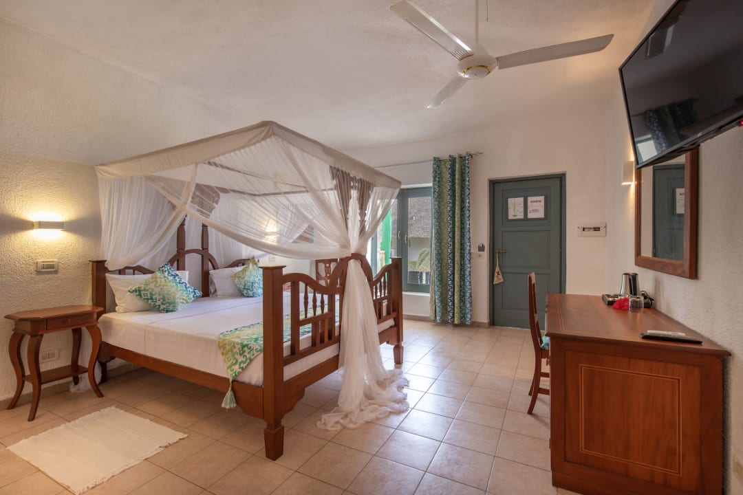 Zimmer Hotel Kiwengwa Beach Resort