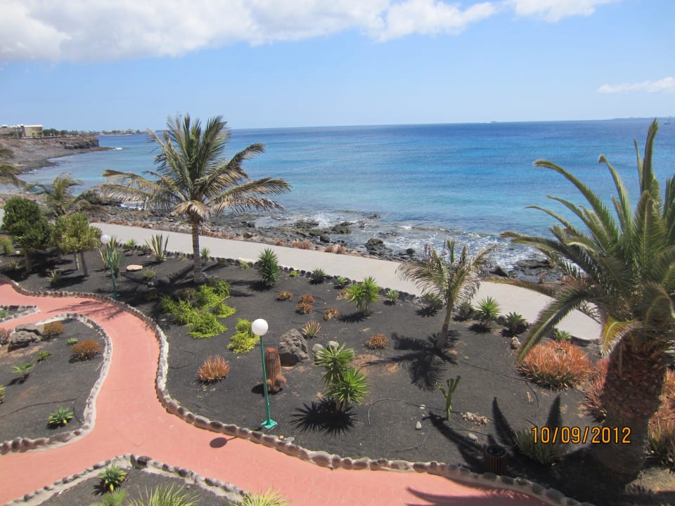 Widok na promenadę i ocean SBH Hotel Royal Monica