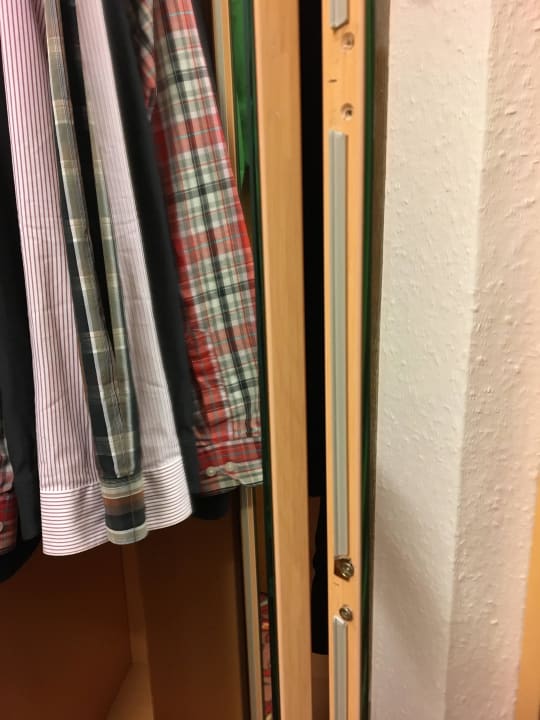 Fehlender Schrankgriff Berger's Sporthotel