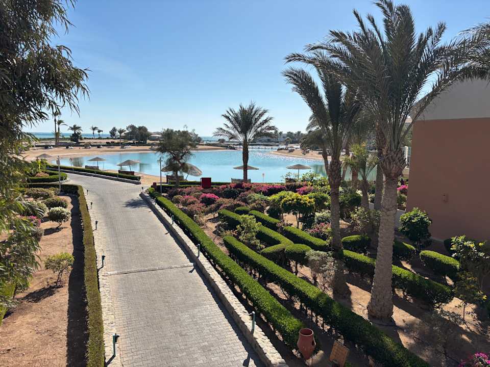 Gartenanlage Mövenpick Resort & Spa El Gouna