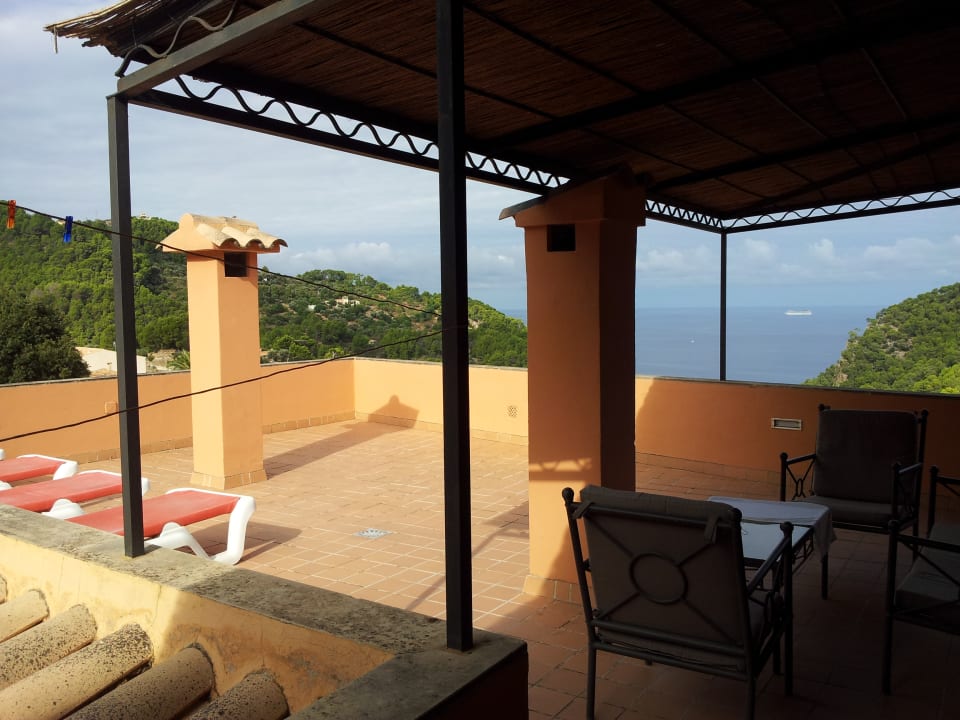 Dachterrasse der Ferienwohnung mit Meerblick Hotel Maristel