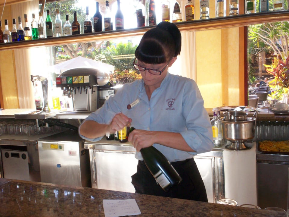 Hier gab es so gute Cocktails ALL. GF FANABE