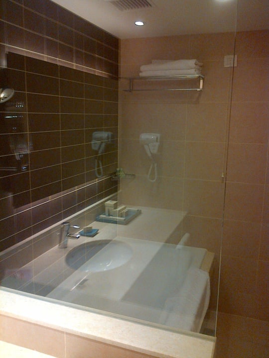 Bagno Parsian Azadi Hotel