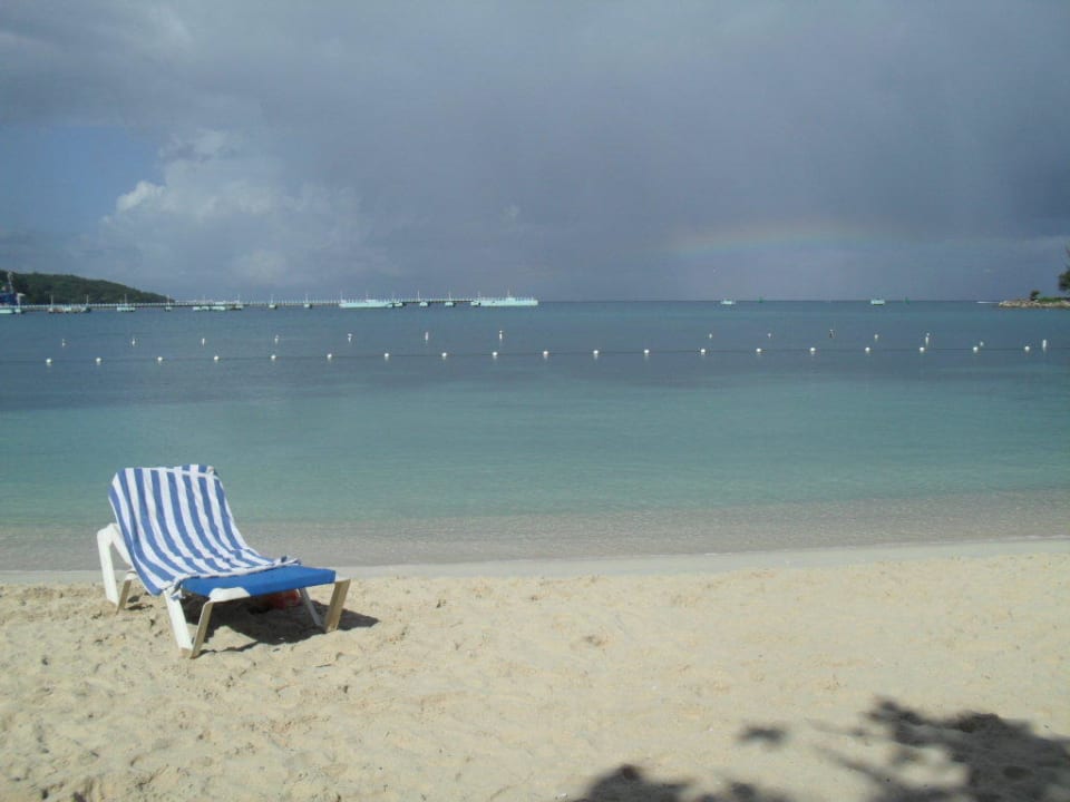 STrand Hotel Rooms on the Beach by Superclubs