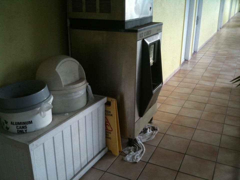 Eismaschine Hotel Bayside Inn Key Largo