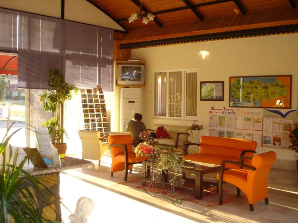 Lobby Sayanora Hotel