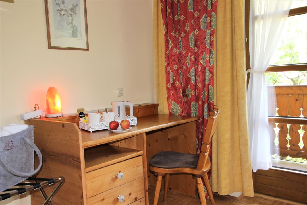 Zimmer die Unterbergerin in Gastein - Apartment, Ferienwohnung, Zimmer mit Frühstück und GRATIS Thermeneintritt