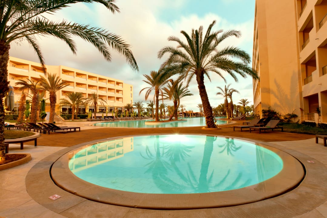 Pool Hotel Rosa Beach