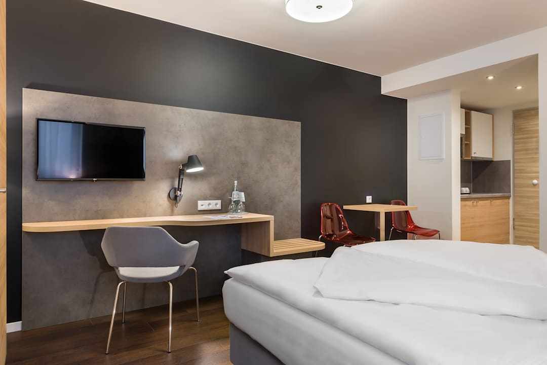 Zimmer Signature East Hotel Apartment