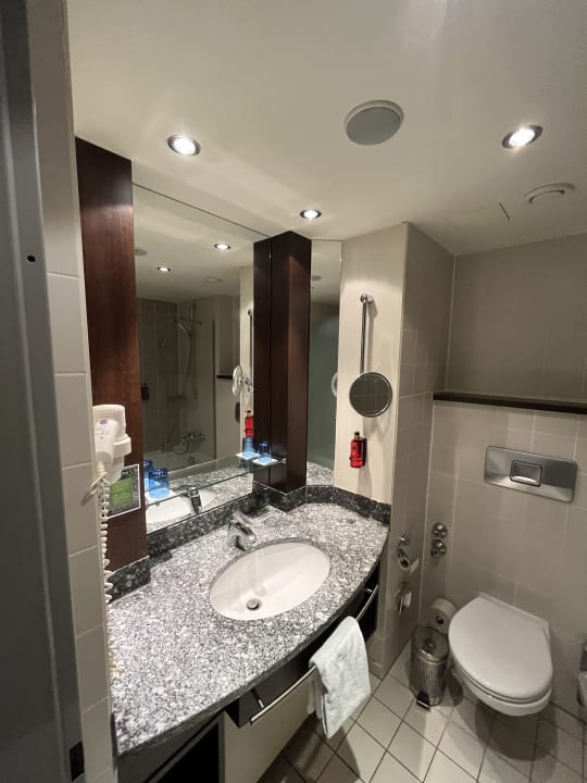 Zimmer Essential by Dorint Frankfurt-Niederrad