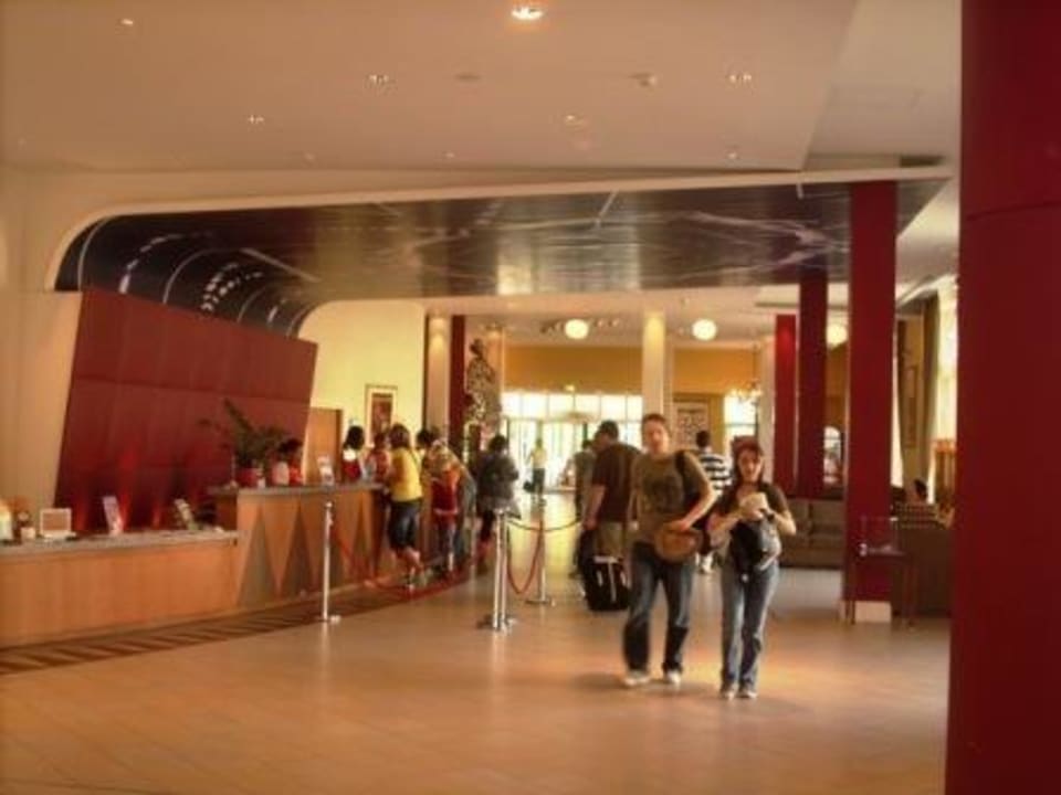 Rezeption Grand Magic Hotel