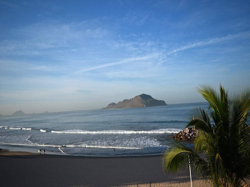 Arena, sol y mar Mision Mazatlan