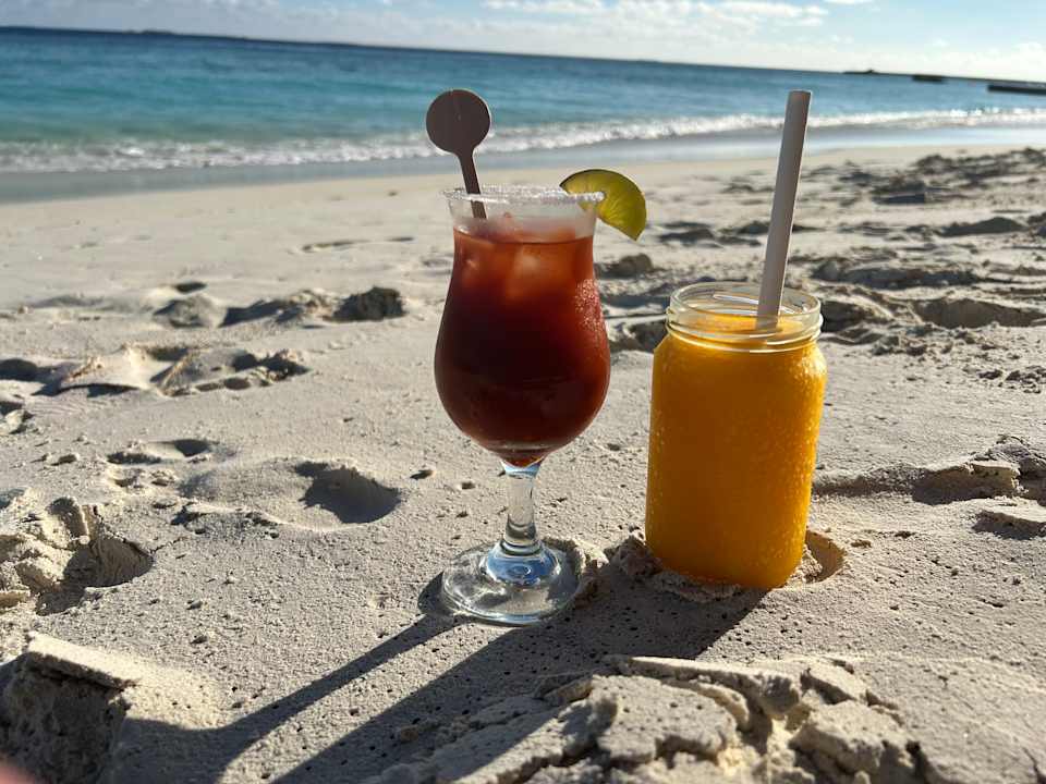 Strand Adaaran Select Meedhupparu Island Resort - Premium All Inclusive