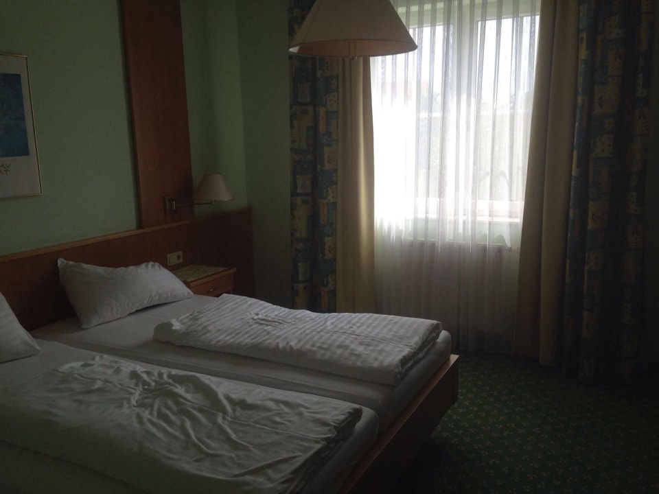 Elternschlafzimmer Thermenhotel Kurz