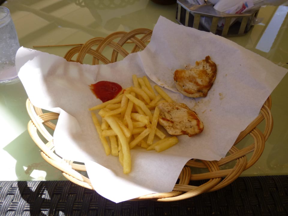 Mittagssnack Hilton Marsa Alam Nubian Resort