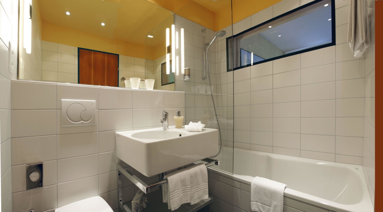 Badezimmer Hotel Chesa Mulin Garni