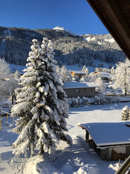 Ausblick Alpendomizil Zugspitze - Appartements & Lodges