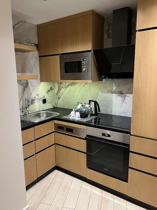 Zimmer WestSide Residences by Rotana