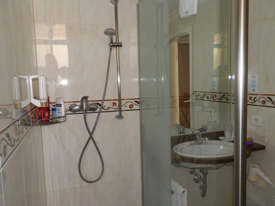 Dusche allsun Hotel Los Hibiscos