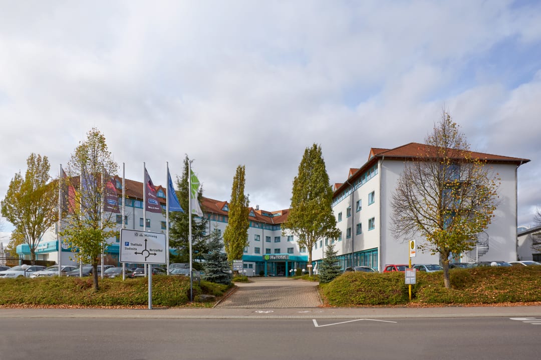 Außenansicht H+ Hotel Stuttgart Herrenberg