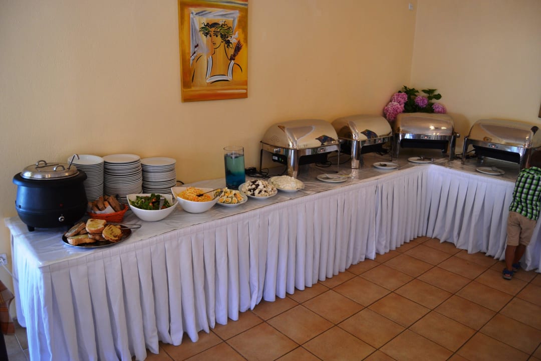 Abendbuffet, frisch und lecker CORFU PELAGOS HOTEL