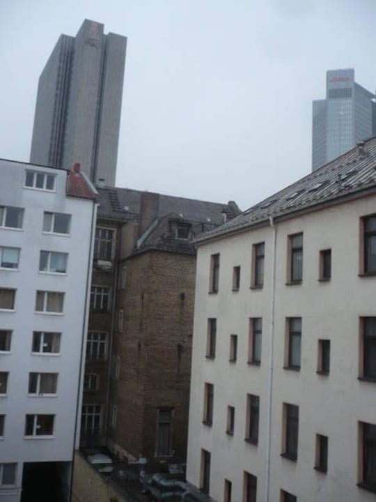 Zum Hof Hotel Rossija