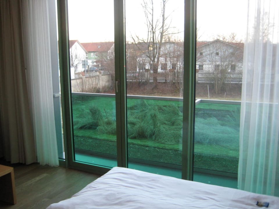 Aussicht: na ja Schlossparkhotel Mariakirchen